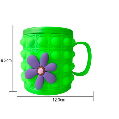 ไม่ติด สะดวกในการทําความสะอาดเด็ก ซิลิโคน เด็ก Mug Squeeze Cups ความเป็นไปได้ในการปรับแต่ง